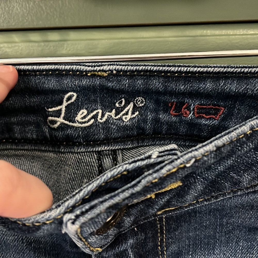 Distressed Levi’s - Picture 3 of 6